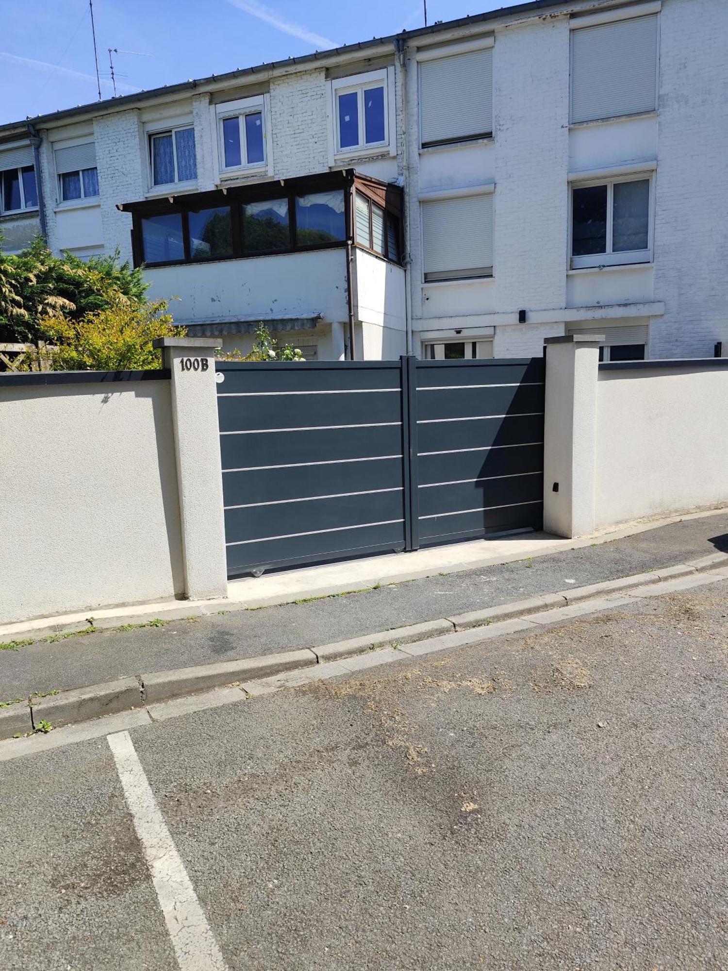Escapade Pres De Lille - Appartement Charmant Avec Terrasse Et Parking Privee Mons-en-Barœul Kültér fotó